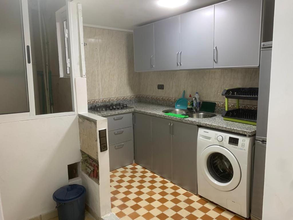 Appartement Familial Al Hoceïma Exteriör bild